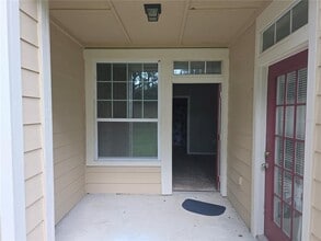 Building Photo - 1101 Vintage Village Ln