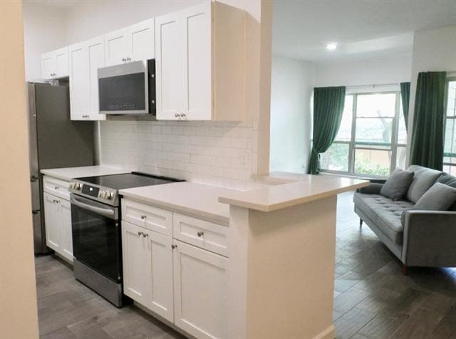 Building Photo - 9600 Royal Ln