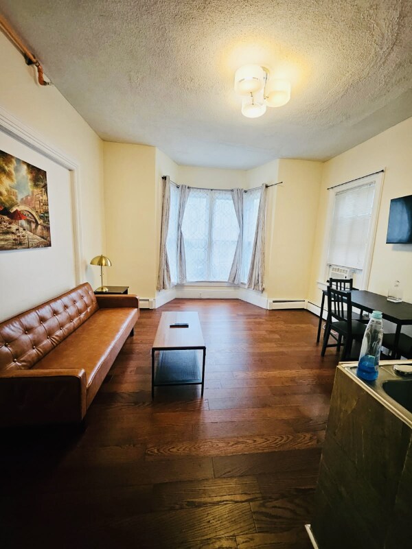 Foto del edificio - 53 Doyle Ave