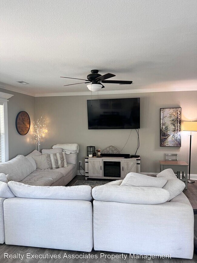 Foto del edificio - 3 br, 2 bath House - 2643 Best Road