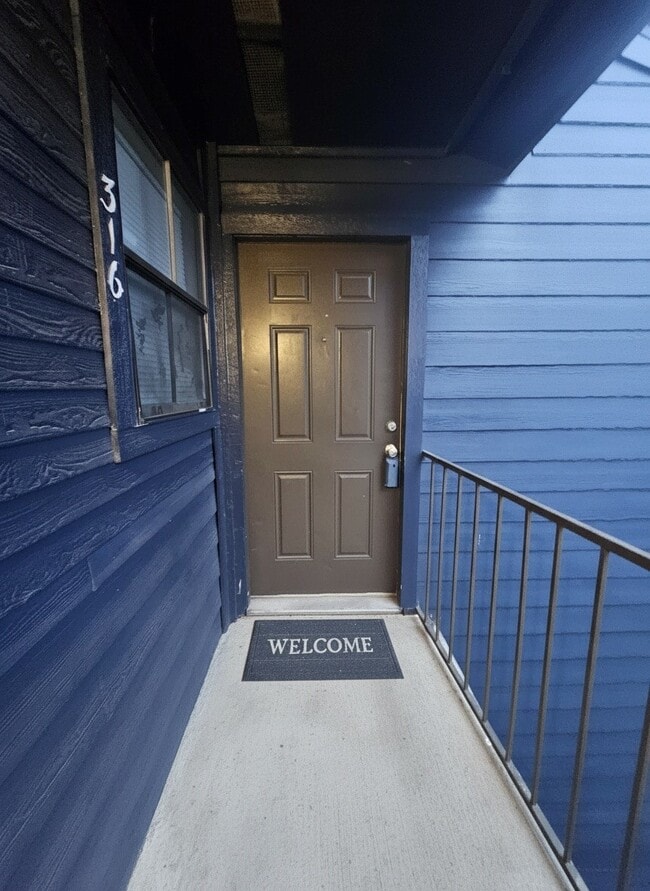 Foto del edificio - 13480 S Thorntree Dr