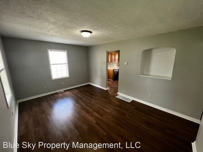 Building Photo - 2 br, 1 bath House - 1713 E 20th st