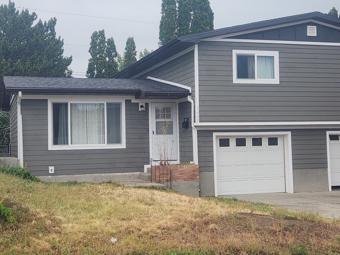 1407 Lynn Ave, Billings, MT 59102 House Rental in Billings, MT