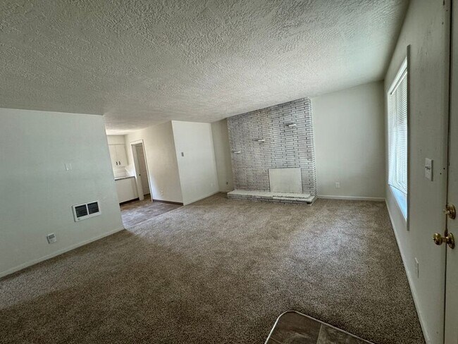 Foto del edificio - 2463-2479 Lee St SE