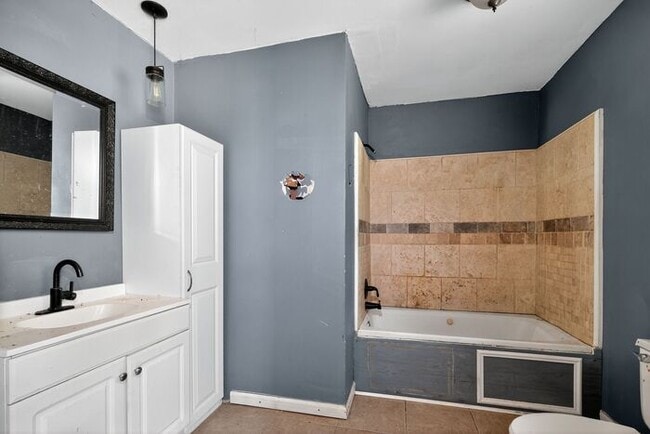 Building Photo - 322 Arlington Ave