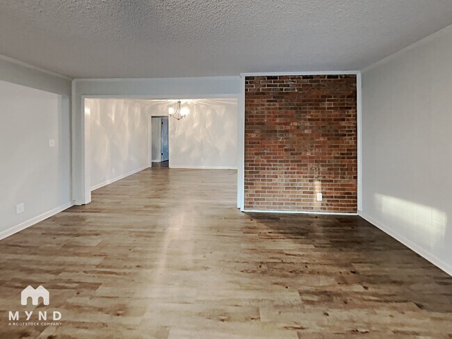 Foto del edificio - 10724 Arlington Church Rd