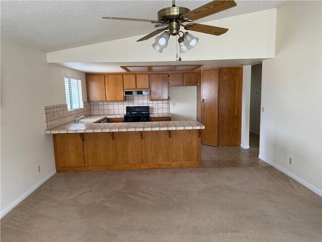 Building Photo - Charming 3 Bedroom, 2 Bath Rental Home