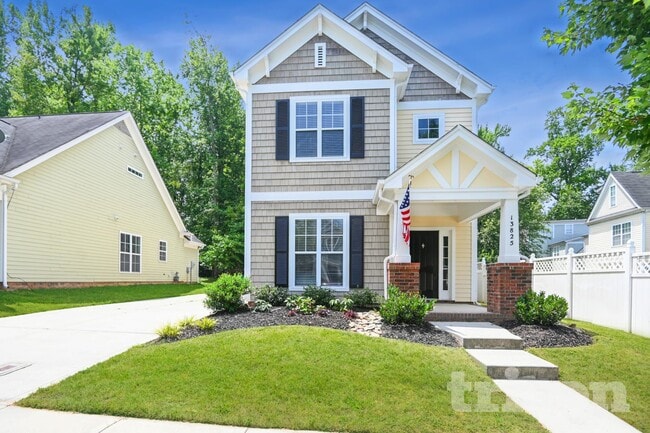 Building Photo - 13825 Connell Green Dr