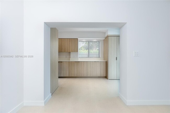 Building Photo - 1801 NE 173rd St