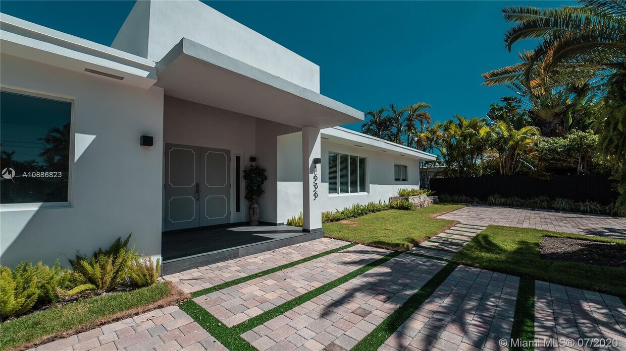 Foto principal - 1535 Cleveland Rd