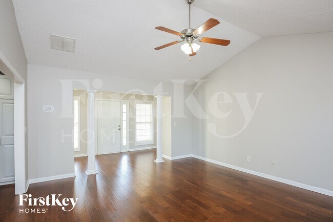 Foto del edificio - 1581 Brush Creek Dr