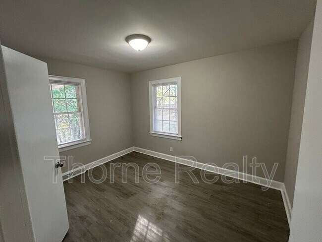 Foto del edificio - 1308 Rountree St NE