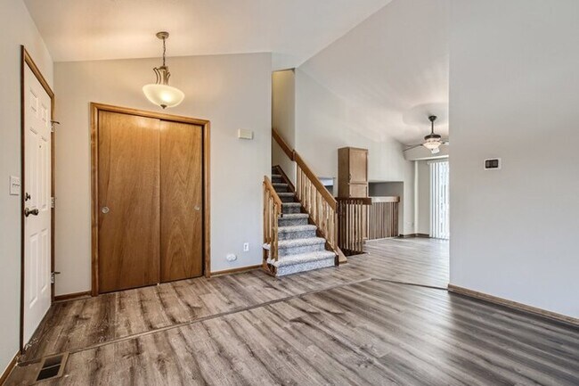 Building Photo - 9921 Hoyt Ln, Westminster, CO, 80021