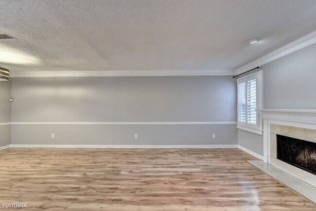 Building Photo - 2 br, 2 bath House - 871 Lenox Oaks Circle Ne