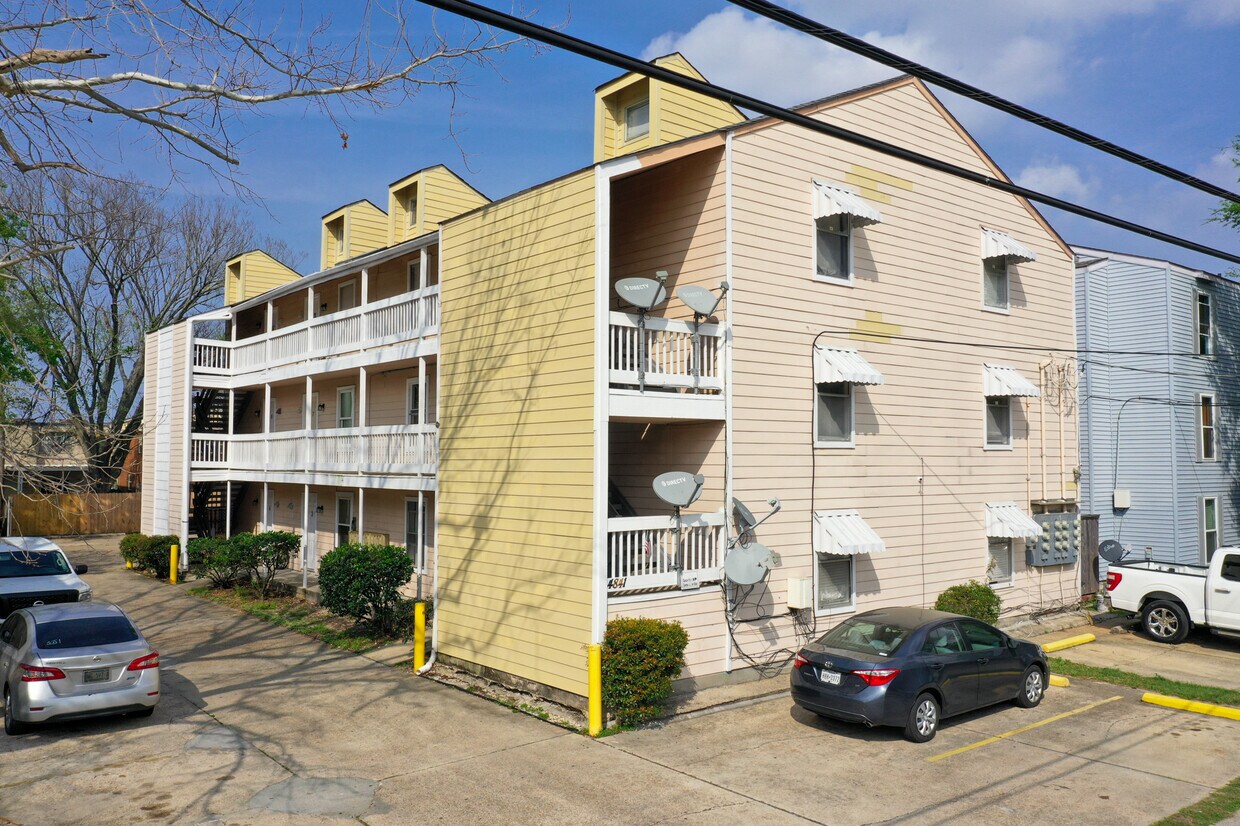 4841 Zenith St, Metairie, LA 70001 House Rental in Metairie, LA