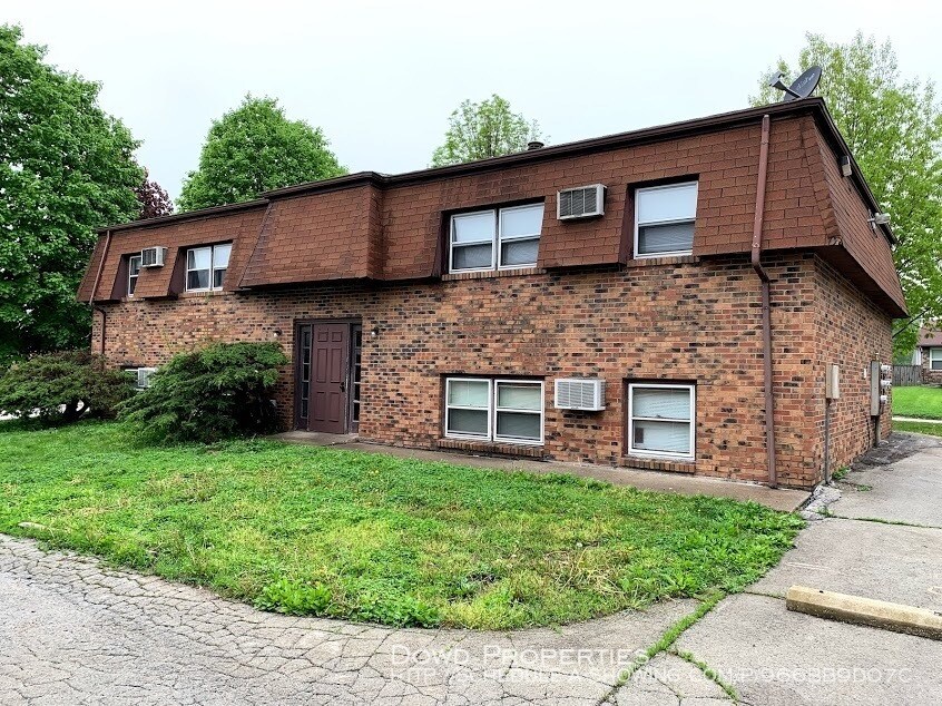 Primary Photo - 112 College Park Ct