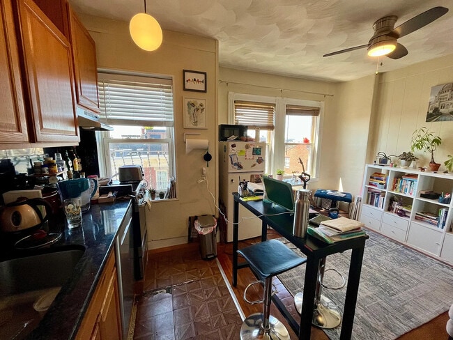 Building Photo - 106 Myrtle St