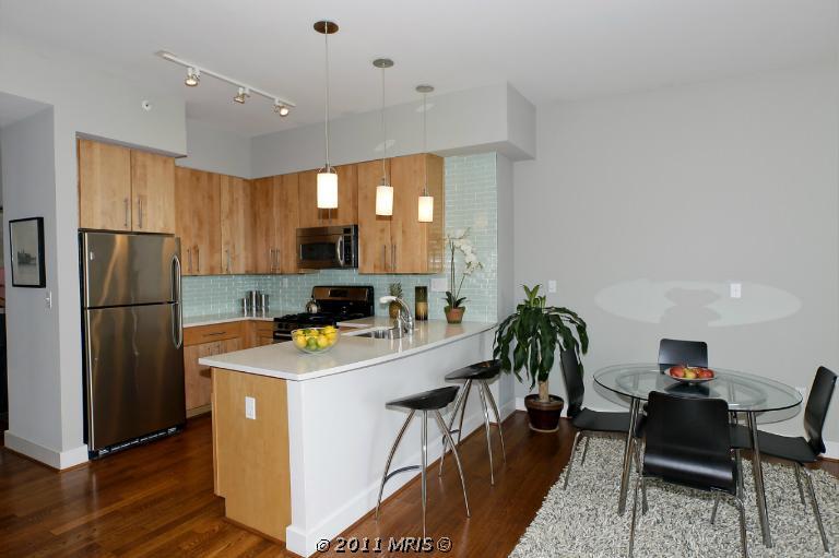 Primary Photo - 1348 Euclid St NW