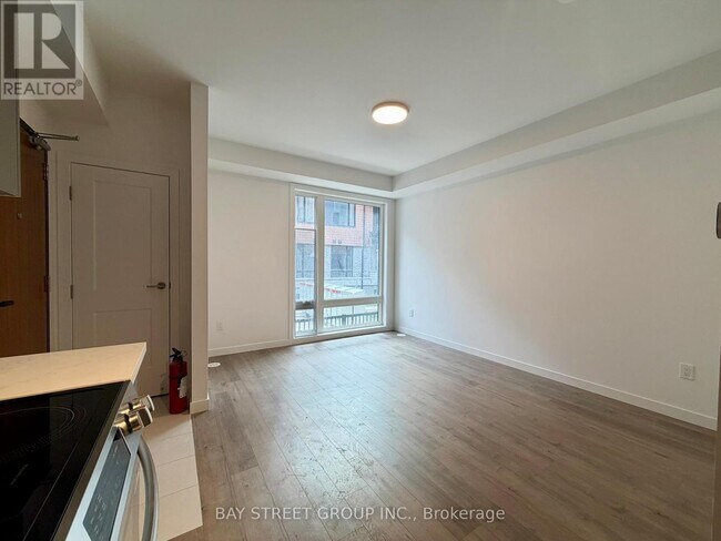 Photo du bâtiment - 113 Marydale Ave