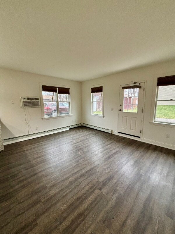 Foto del edificio - 476 Terrace Blvd