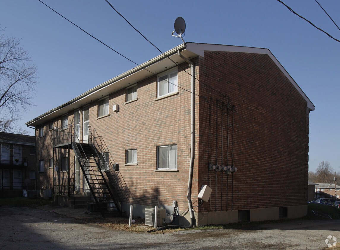 3332 Briarhall Dr, Bridgeton, MO 63044 Apartments in Bridgeton, MO