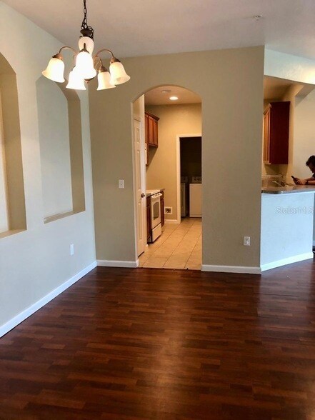 Primary Photo - 3311 Whitestone Cir