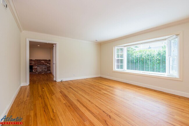 Foto del edificio - Beautiful Campbell Home | Desirable Location