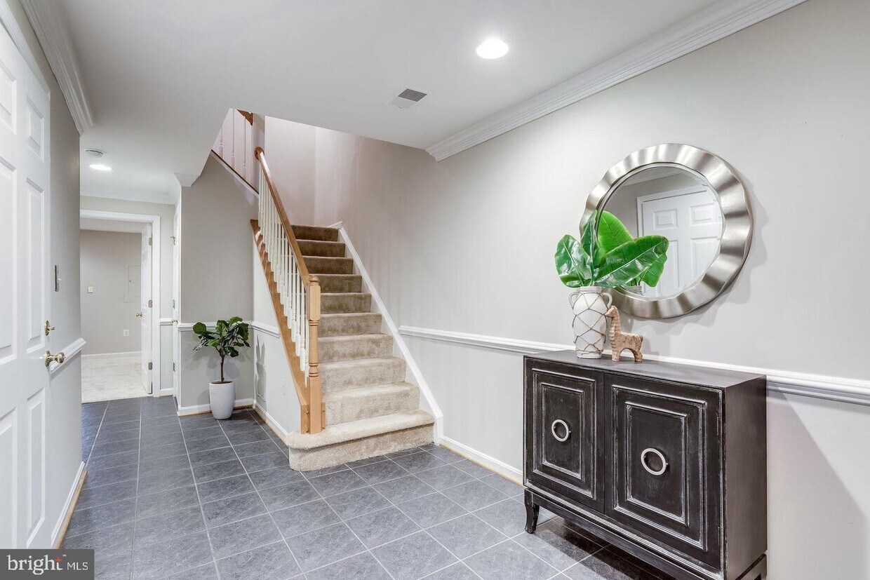 Primary Photo - 11441 Sherwood Forest Way