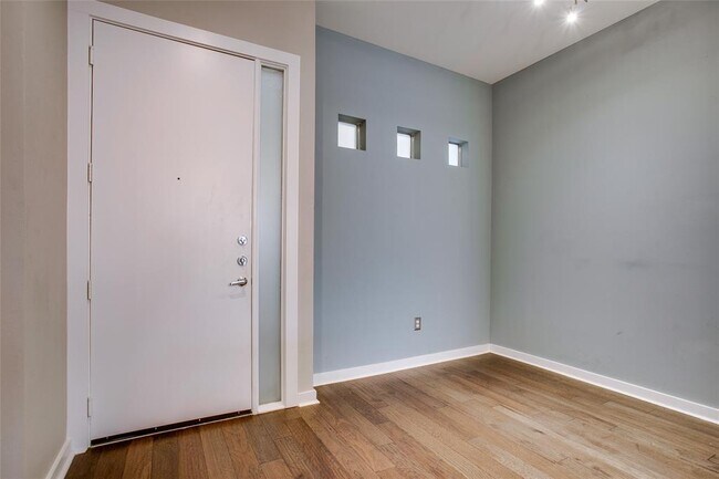 Foto del edificio - 2950 McKinney Ave