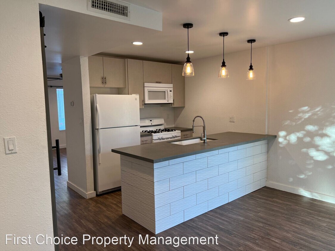 Foto principal - 2 br, 1.5 bath House - 82567 Ave 48 #110