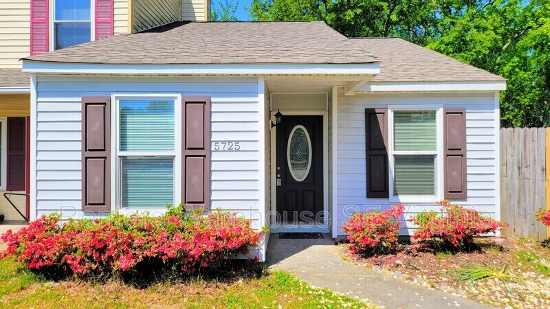 Foto principal - 5725 Constance Ct