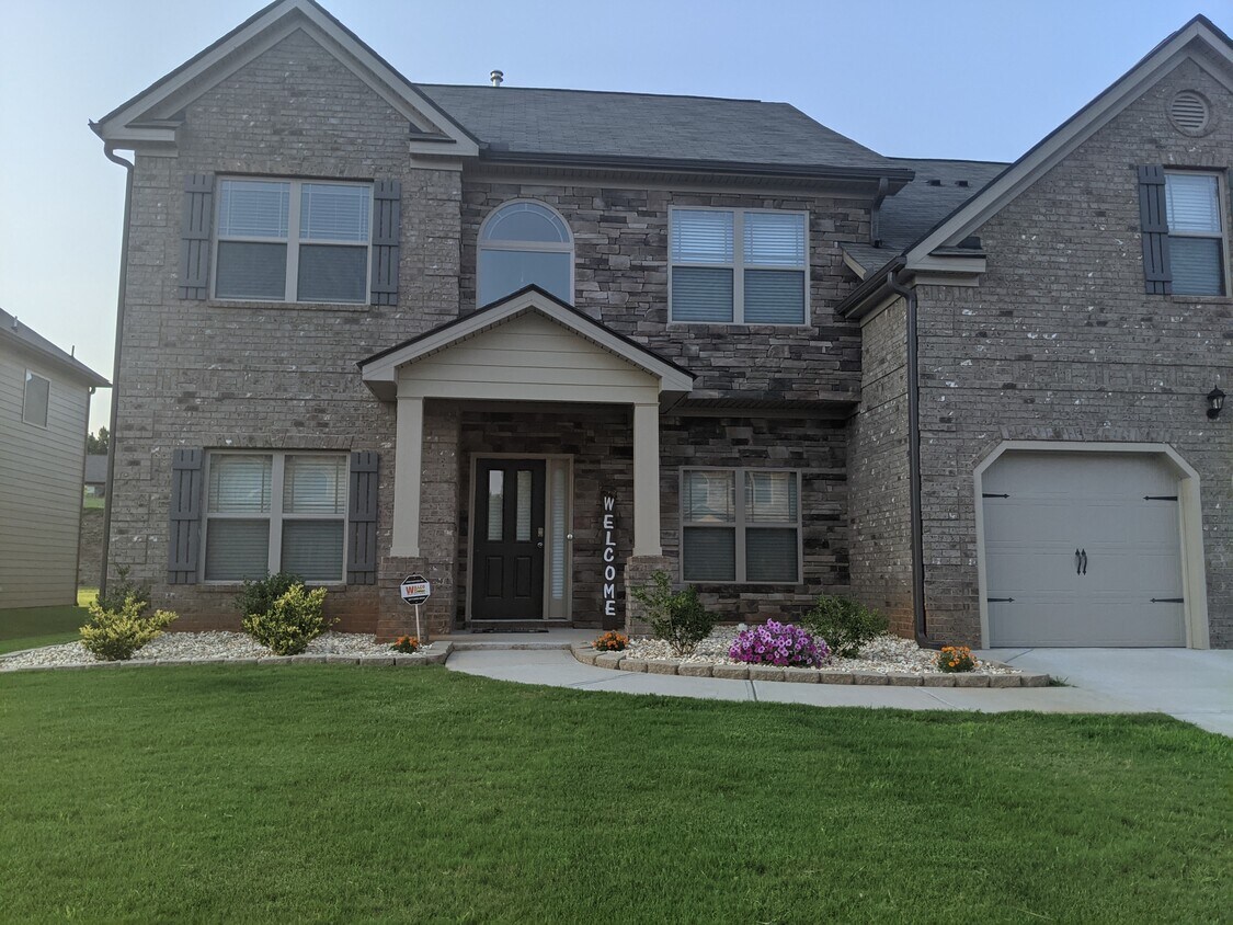 Foto principal - 630 Oakville Trl