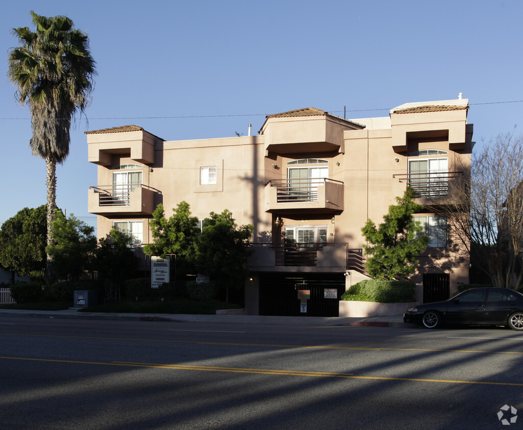 Building Photo - Buena Vista Luxiry Apartments