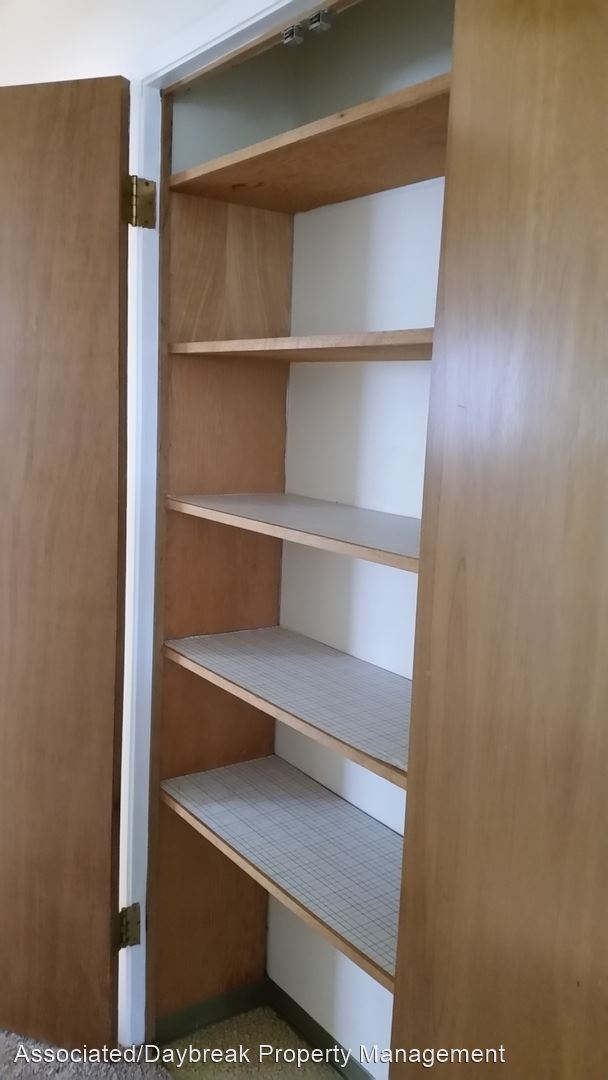 Foto del edificio - 2 br, 1 bath Apartment - 222 S. 64th Ave