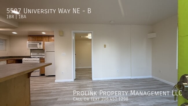 Photo - 5507 University Wy NE Apartment