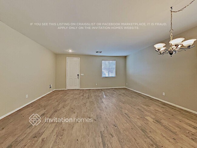Foto del edificio - 8109 Mustang Hill Ct