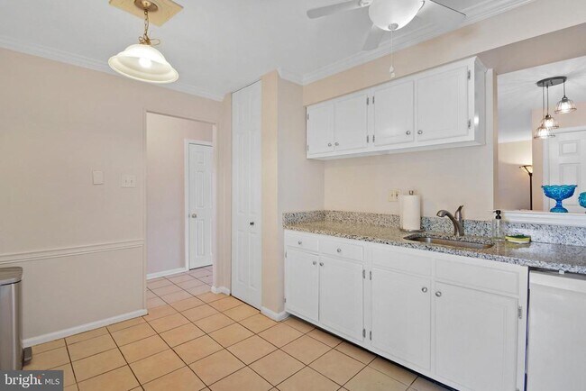 Foto del edificio - 308 Kidwelly Ct