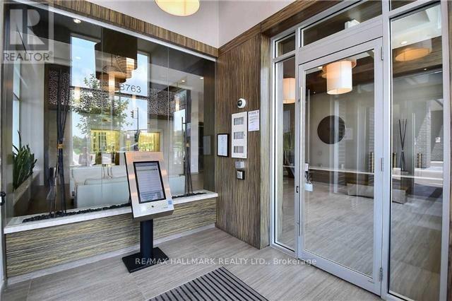 Photo du bâtiment - 8763 Bayview Ave