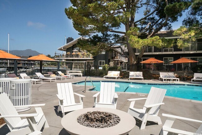 Foto del edificio - 26 Greenwood Cove Dr