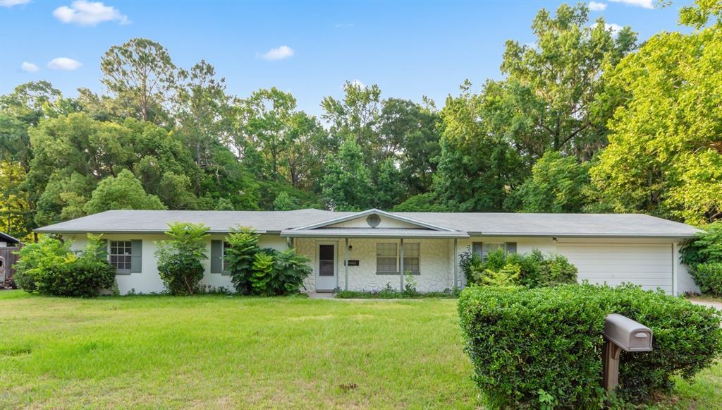 Foto principal - 10002 NW 6th Pl