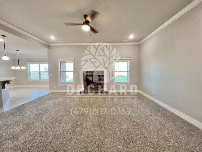 Foto del edificio - Single Family Home- Well-Sought After Well...