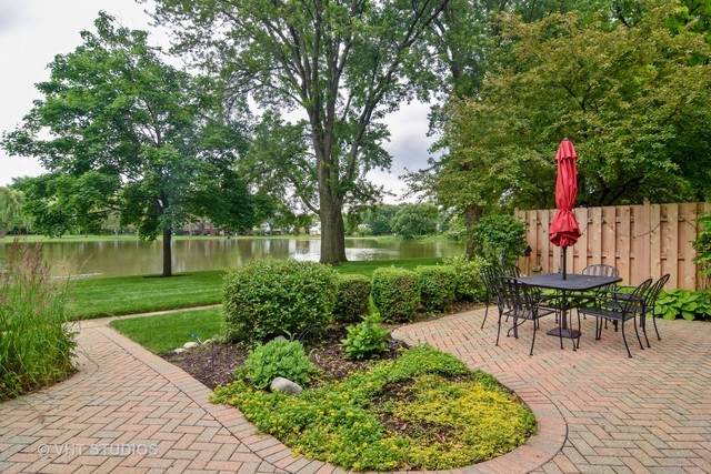 Building Photo - 117 N Peartree Ln