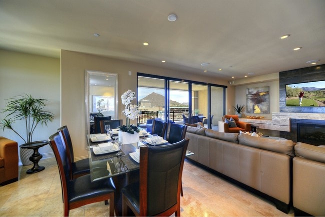 Foto del edificio - 7181 E Camelback Rd