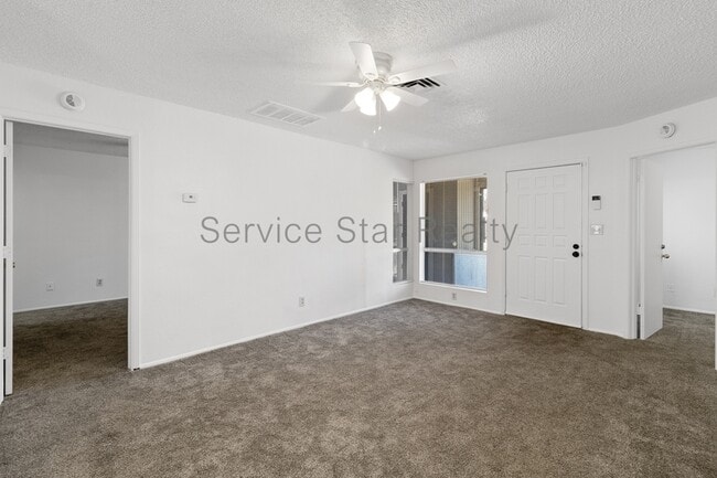Building Photo - 9020 W Highland Ave