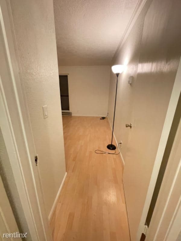 Building Photo - 1 br, 1 bath Condo - 1644 Branham Lane