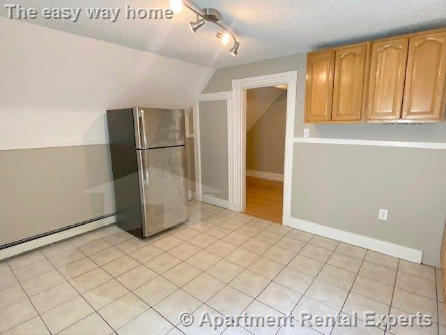 Building Photo - Brand New Hardwoods * Fresh Paint * Pristi...