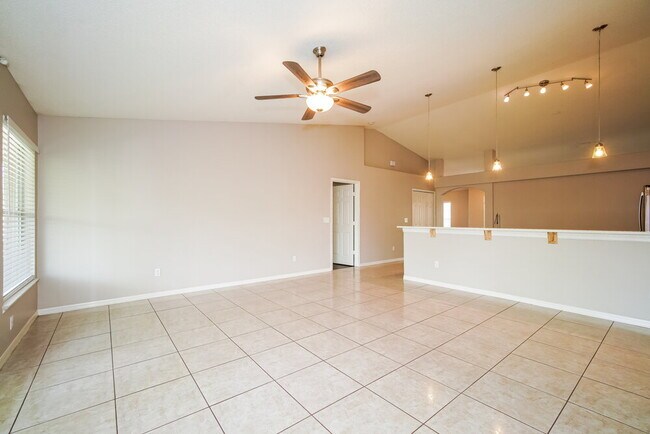 Foto del edificio - 13743 Riverpath Grove Dr