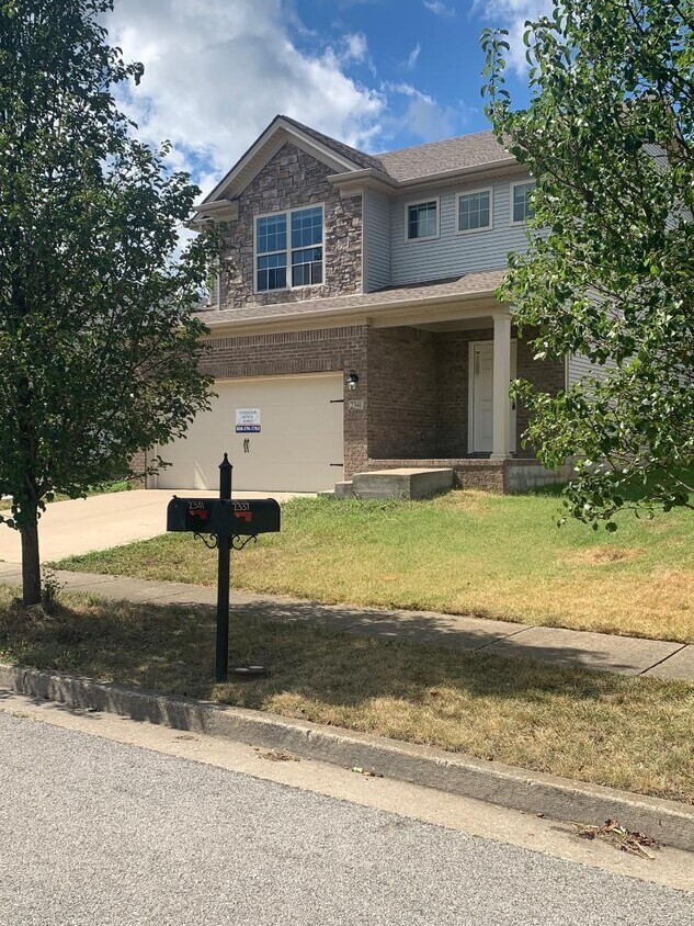 Primary Photo - 2341 Walcot Way