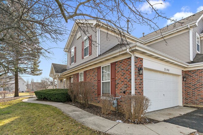 Building Photo - 2140 Peach Tree Ln