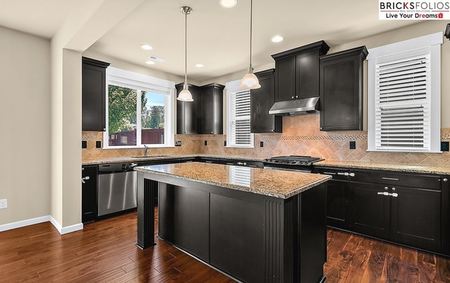 Photo - Natural Light-Filled Renton Home with Spac...